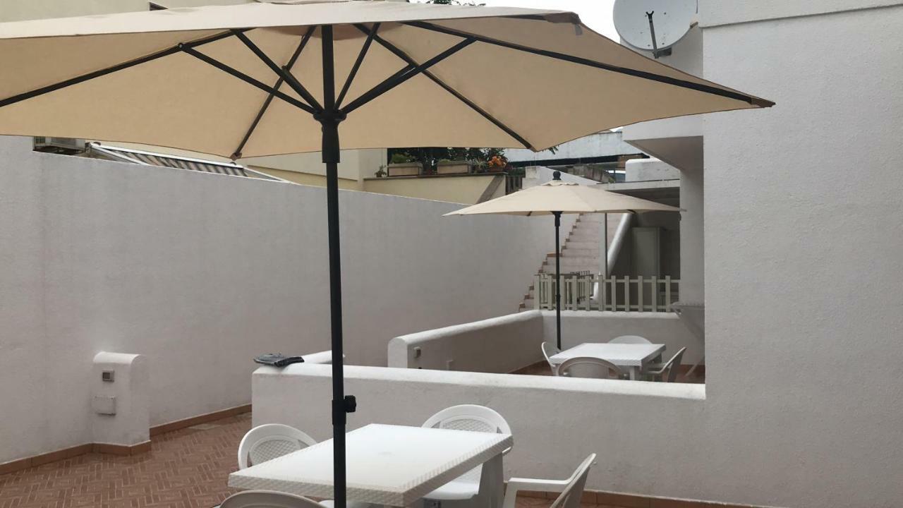 Villa Azzurra Marina Di Pescoluse Exterior photo